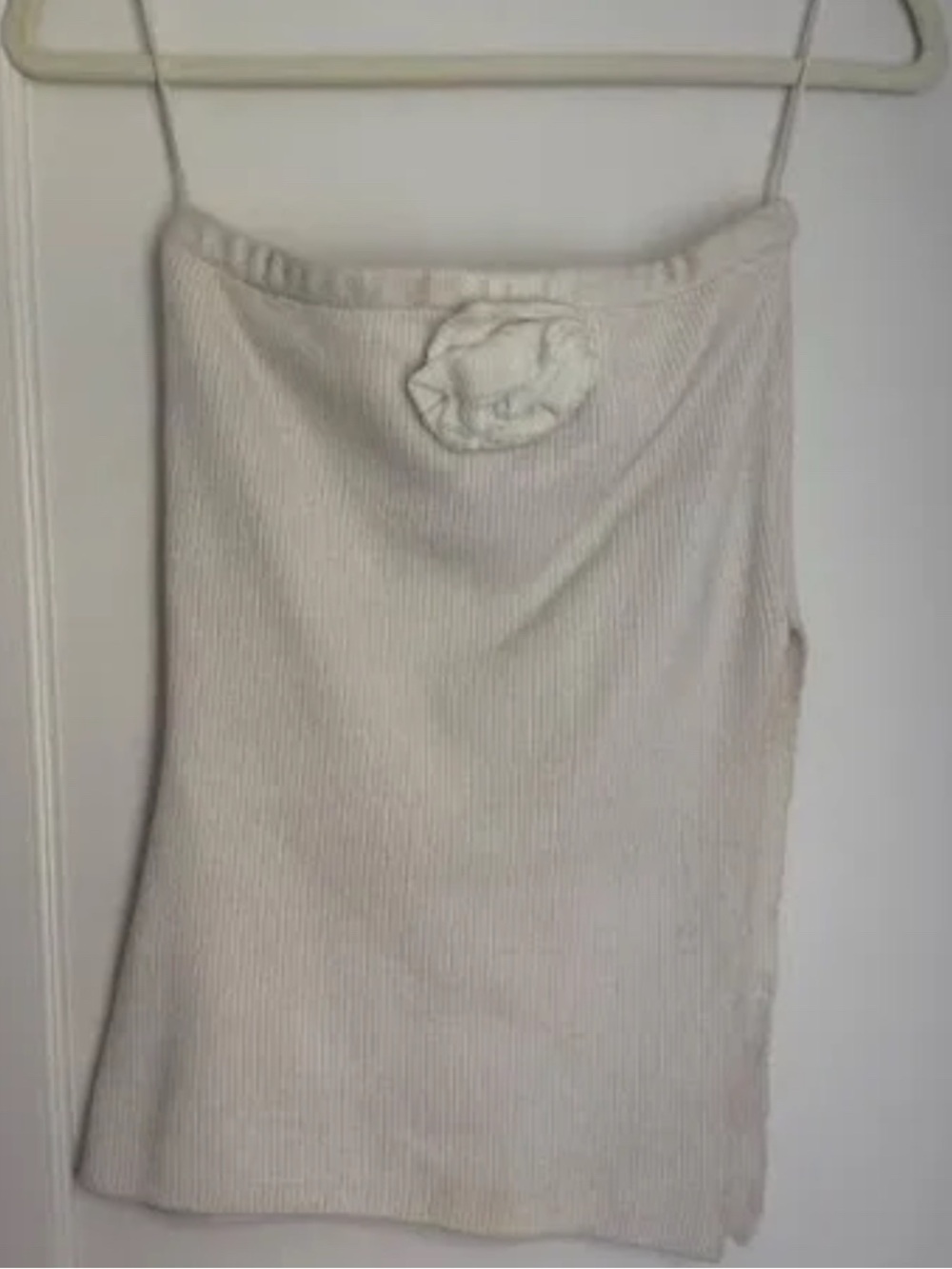 With Jean Cream Ribbed Knit Mini Skirt with Floral Applique